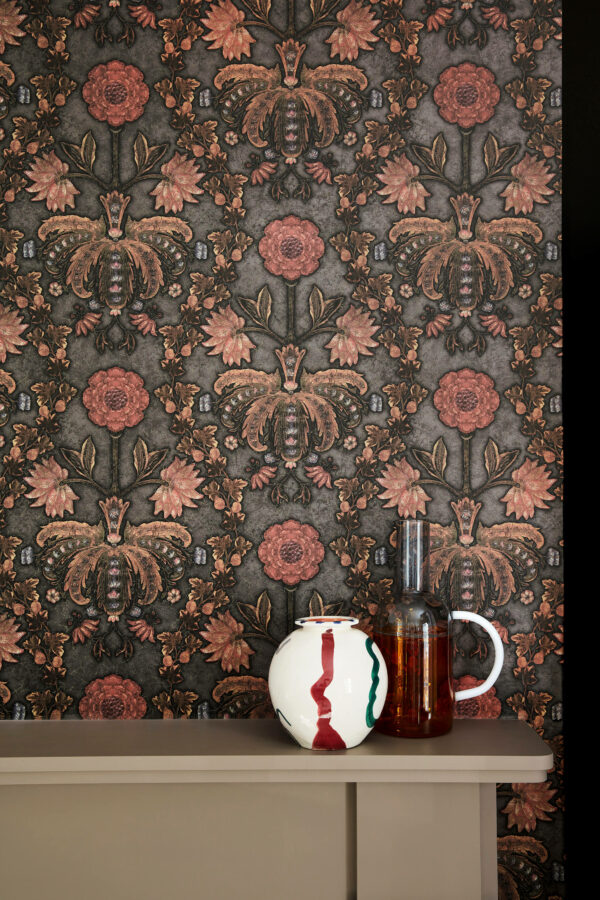 New Bond Street - Hide – Image 3